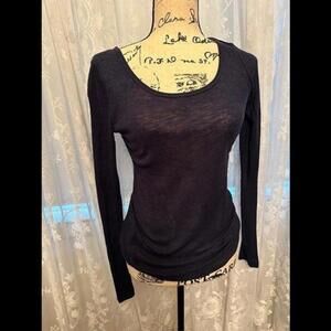 Introducing the Must-Have Dark Blue Long Sleeve Shirt for Your Wardrobe!